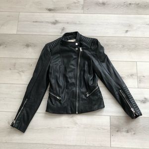 H&M Women's Jacket Size 2 Black 100% Polyester Zip Up Overcoat
